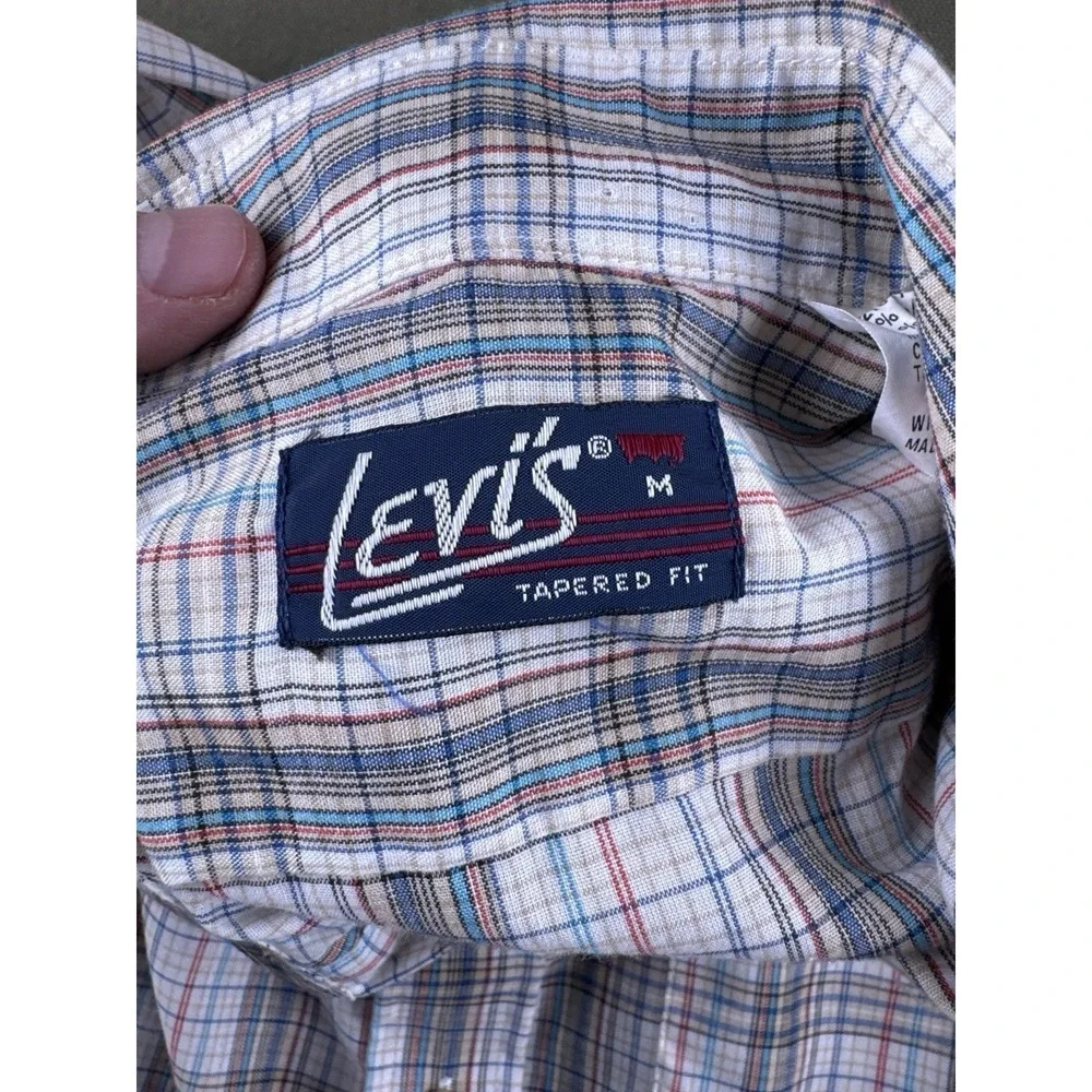 Vintage Levis Plaid Button Up Shirt Tapered Fit Hong Kong Medium